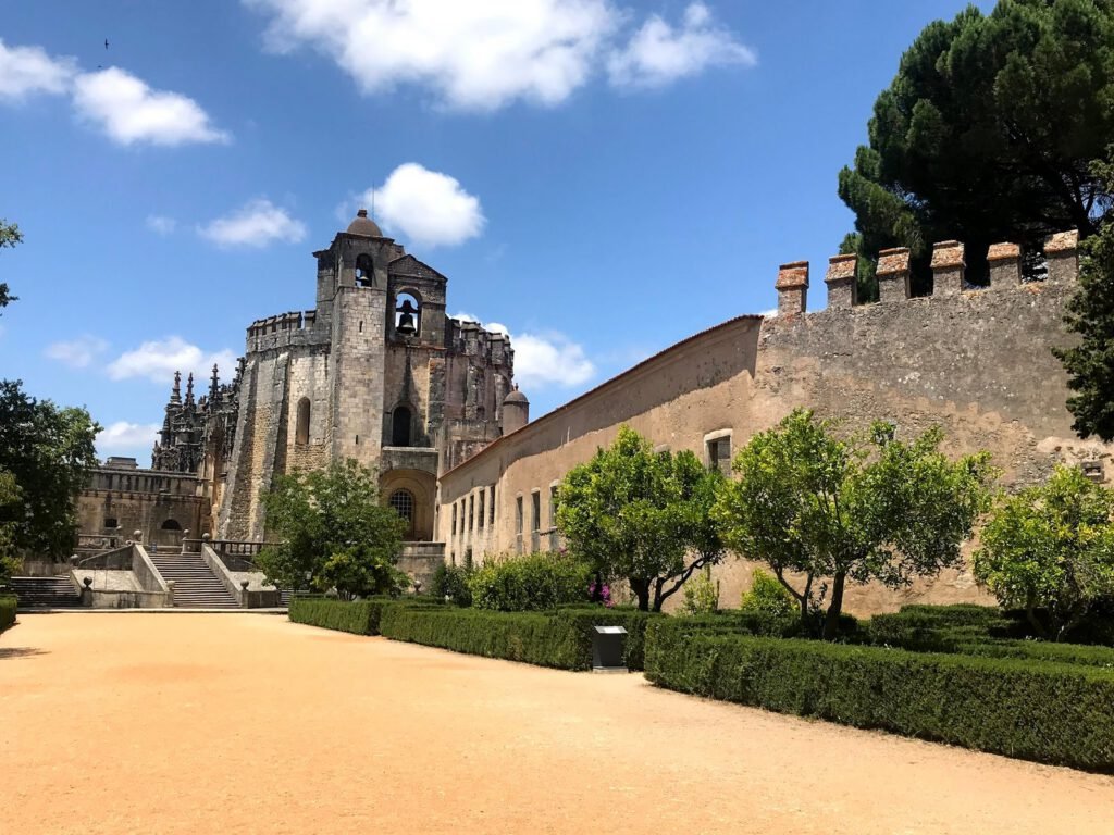 Camino Portuguese · Tomar → Porto